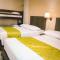 HOTEL MANTA BEACH MADRIGAL