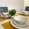 Cliff House By RMR Accommodations - NEW - Sleeps 8 - Modern - Parking - Stoke-on-Trent