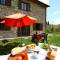 Stunning Farmhouse in Passignano with Pool - Passignano sul Trasimeno