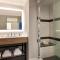 DoubleTree by Hilton Canton Downtown - كانتون