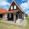 Coastal Getaway w Sauna Coastal Getaway w Sauna