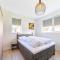 Coastal Getaway w Sauna Coastal Getaway w Sauna