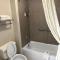 Days Inn & Suites by Wyndham Opelousas