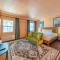 2211 · 3 Min Walk Beach Heated Pool Free Parking
