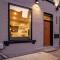 Cozy Apartment in Historic OTR