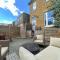 Lodge Living by Lawsons with Parking
