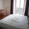 2B Pechackova family apartment with balcony by the river - Prag