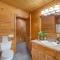 Lake Eufaula Cabin with Hot Tub and Large Deck - Stigler