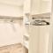 Modern 2 Bed Furnished Apartment in Quincy