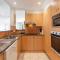 Breakers Unit 1 8 - LJHooker Yamba