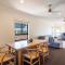 Breakers Unit 1 8 - LJHooker Yamba
