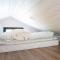 Himoskuutio 3 inc outdoor jacuzzi Himoskuutio 3 inc outdoor jacuzzi