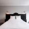 Village Hotel Liverpool - Прескот