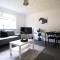 Deedes Apartment