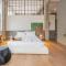 Design Loft with Private Parking by Rent All Como