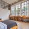 Design Loft with Private Parking by Rent All Como