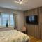 En-suite Double Room - Private Entrance & Free Parking