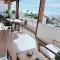 TERRAZA AL MAR
