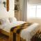 African Funhouse Mtwapa, Creek View, Jacuzzi, Table Tennis & more
