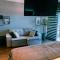 Studio a 100m Bosque, Centro e Cambuí- Home Office, Piscina, Sauna, Jacuzzi, Fitness