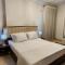 Modern Apartment in Sheraton Heliopolis, 5 minutes from Cairo Airport عمارة مطعم دجاج كنساس - 开罗