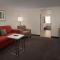 Hampton Inn & Suites Milwaukee Downtown