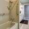 Spacious Little Rock Home with Patio - 9 Mi to Dtwn! - 小石城