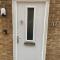 Comfortable ground floor, 2 BR modern Apartment - Broadheath