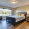 Accommodating Anchorage Abode < 1 Mi to Jewel Lake