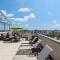 Gorgeous Apt with Rooftop City View @Pentagon City