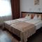 Hotel Mya