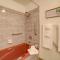 Simple and Charming Idaho Retreat with Patio! - 爱达荷福尔斯