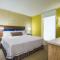 Home2 Suites by Hilton Buffalo Airport/ Galleria Mall - Чиктовага