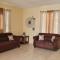 Colinas del Atlantico Vacational House 2nd Floor - Isabela