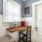 3 Bed 2 Bath by College Hill w Fitness Room