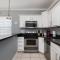 Luxury 3 Bed 2 Bath 2nd Floor Condo By Beach
