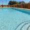 Holiday Inn Express Hotel & Suites Talladega by IHG