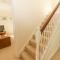 3 Strawberry Close