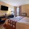 Super 8 by Wyndham Mattoon - Mattoon