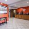 Super 8 by Wyndham Mattoon