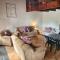 Six Valk Avenue Guest House