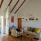 Paula Apartment - Green home by the sea