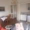 One bedroom Front apartment in Howrah with stunning views