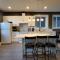 Garden House Near Heritage Park, Coliseum , HWY 1, Fishing, Cultus Lake