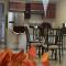2 BR Kingston Lux Apt with pool
