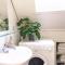 Central 2BR with balconies and art in historical university area - 卑尔根