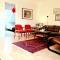 Central 2BR with balconies and art in historical university area