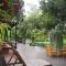Banmai87 Guest House บ้านไม้87 เกสต์เฮ้าส์
