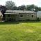 Close to airport* Pets*Fenced yard*A/C & Fast WIFI - 克利夫兰