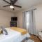 Close to airport* Pets*Fenced yard*A/C & Fast WIFI - 克利夫兰